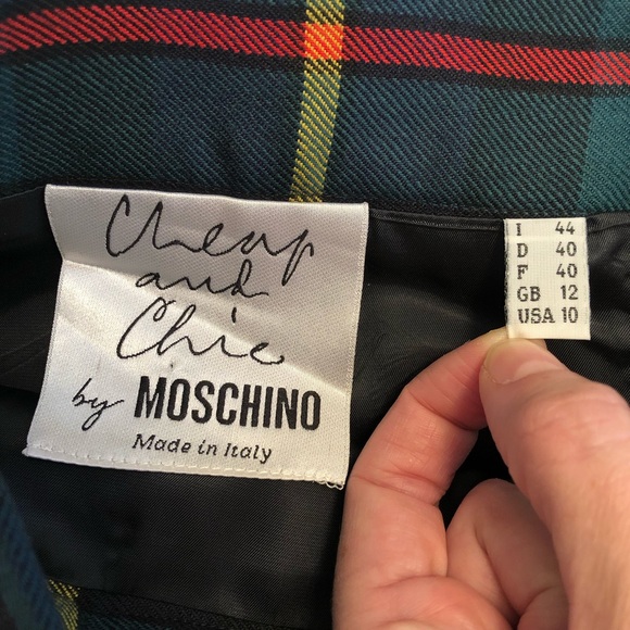 Vintage Moschino Cheap & Chic plaid skirt size 10, mint condition - Picture 5 of 7